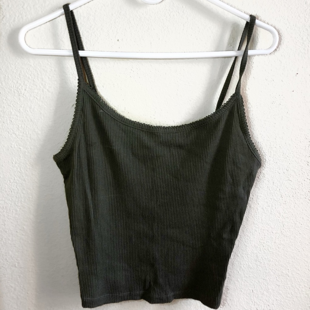 green spaghetti strap tank top